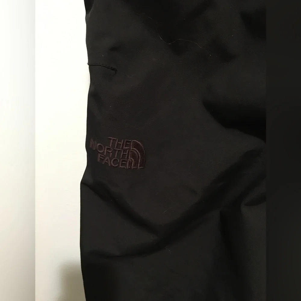 44.The North Face Monte Cryptic Cargo Pants